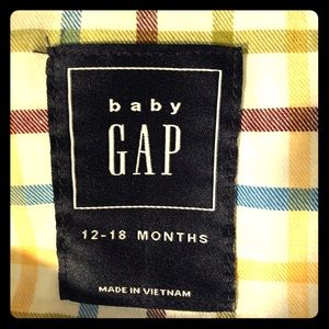 Cute GAP Kids Grey Vest W/Hood and Plaid Lining!
